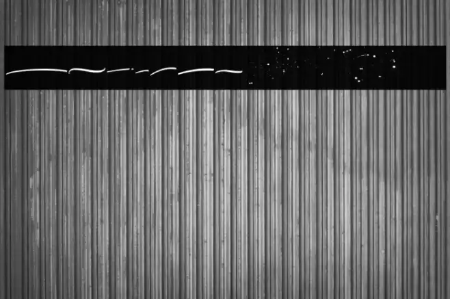 ItalianHorskeySwashDemo Font examples