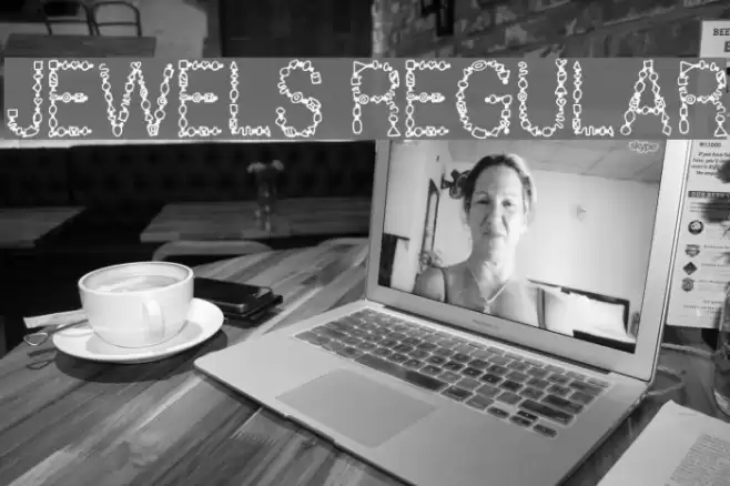 Jewels Regular Font examples