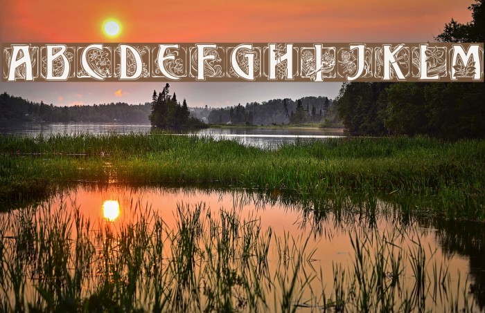 JMHIllusCapsBlack-Regular Example 2