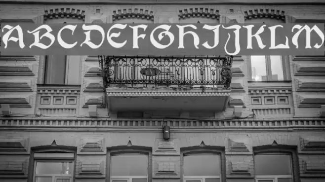 Joyeuse!` Font examples