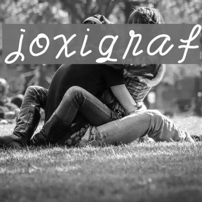 joxigraf Font examples