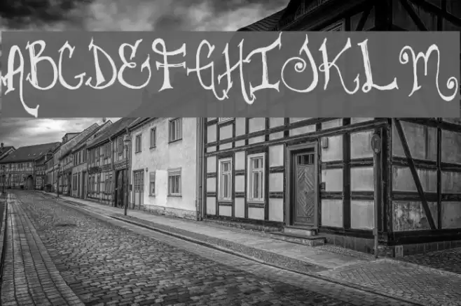 Juliesfancypants Font examples