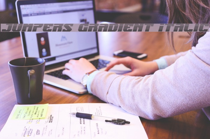 Jumpers Gradient Italic Font examples