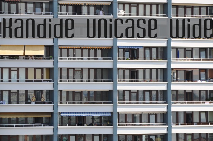 Kandide Unicase Wide Font examples