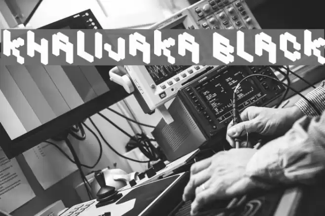 Khalijaka Black Font examples