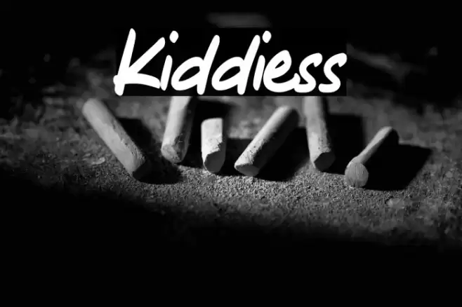 Kiddiess Font examples