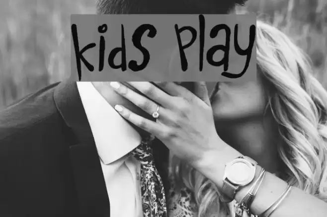 Kids Play 字体 examples