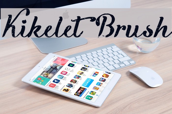 Kikelet Brush Font examples