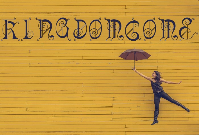 KingdomCome Fonte examples