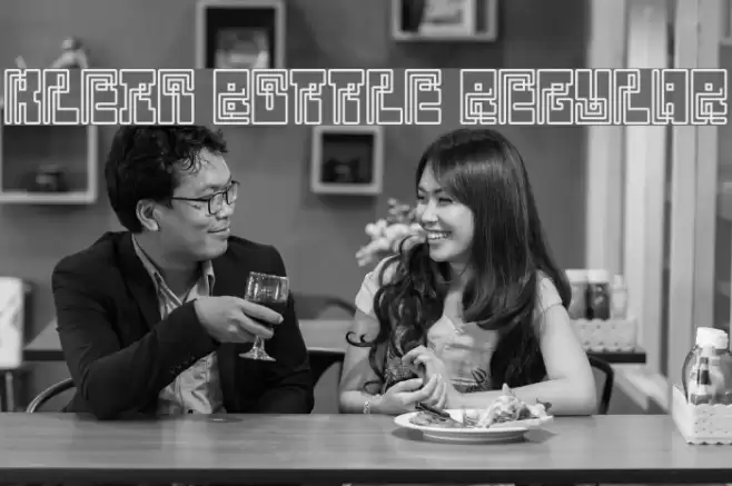 Klein Bottle Regular Font examples