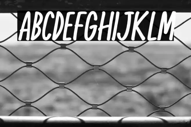 KomixCon Bold Italic Font examples