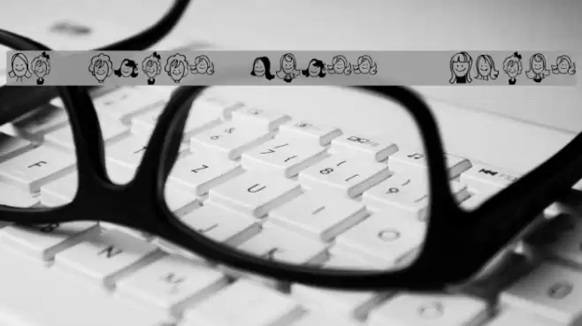 KR Barb's Class Girls Font examples