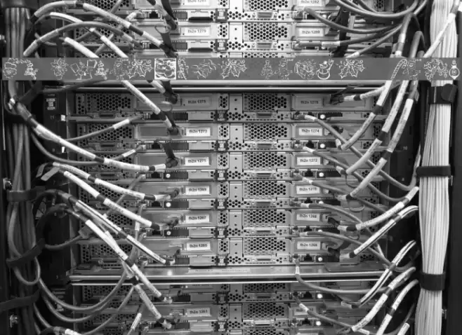 KR Christmas Dings 2004 Five Font examples