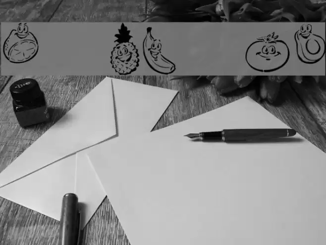 KR Happy Fruit Font examples