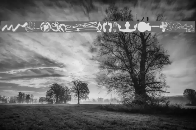 KR Katlings Eleven Font examples