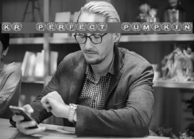 KR Perfect Pumpkin Font examples