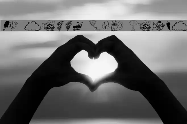 KR Silly Art Dings Font examples