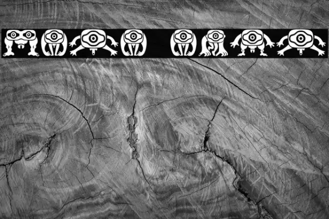 Kreaturen Regular Caratteri examples