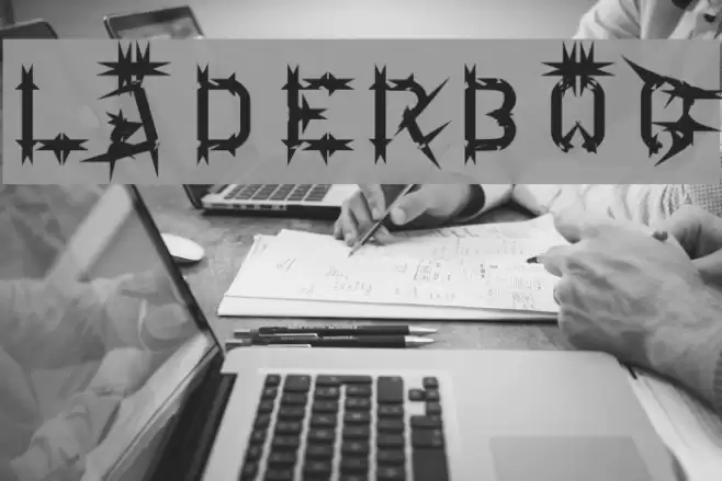 Läderbög Font examples