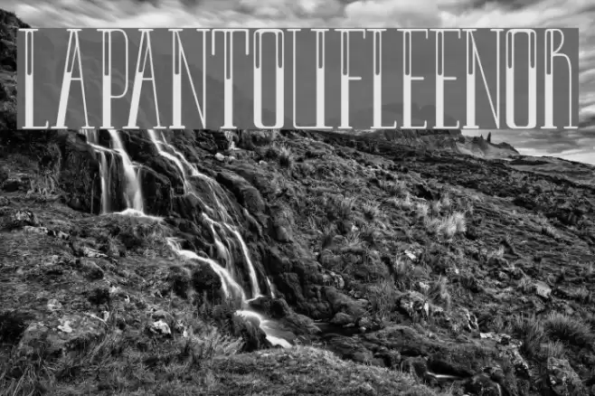 LAPANTOUFLEENOR Font examples