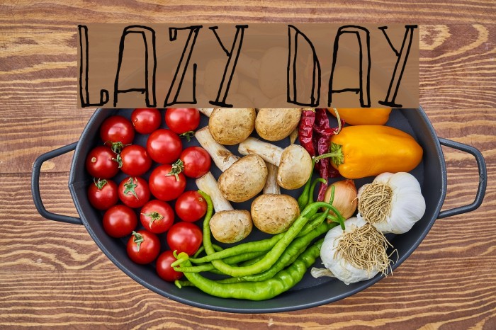 LAZY DAY Font examples