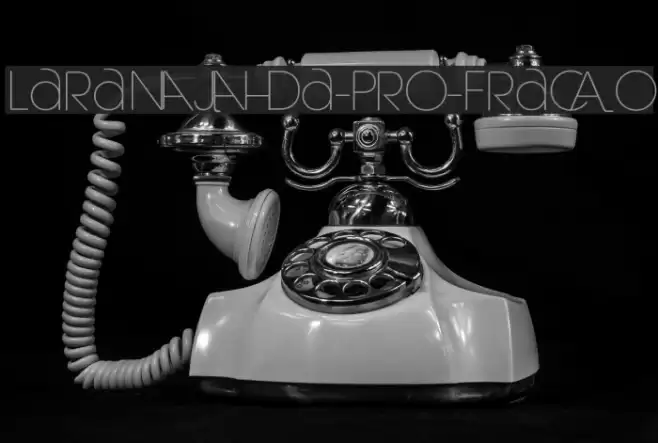 Laranjha-Pro-Fraco Font examples