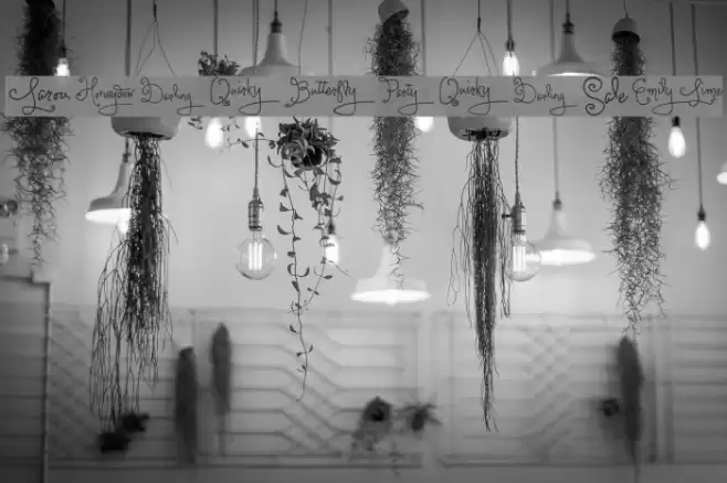 LarouWords Font examples