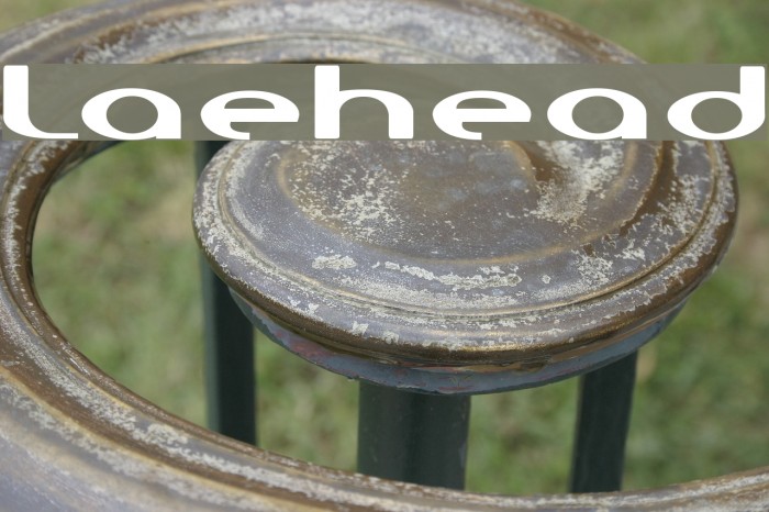 LaureHead Font examples