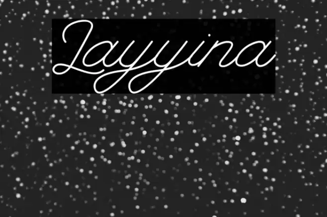 Layyina 字体 examples
