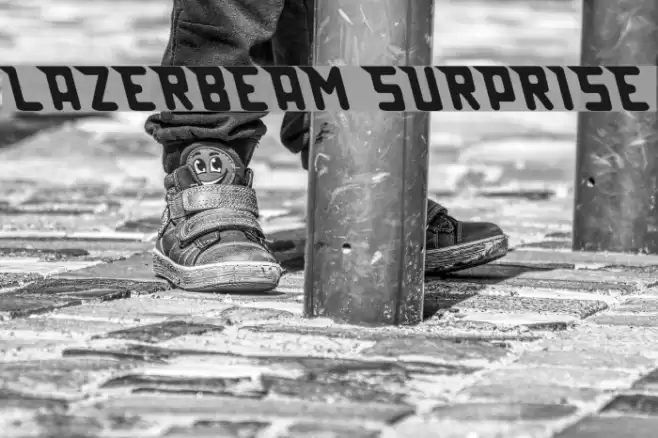 Lazerbeam surprise Font examples