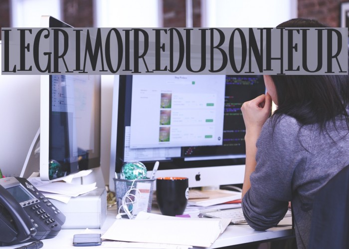 LeGrimoireduBonheur Font examples
