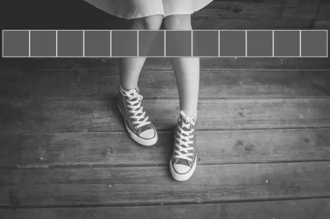 LewishamBold Font examples