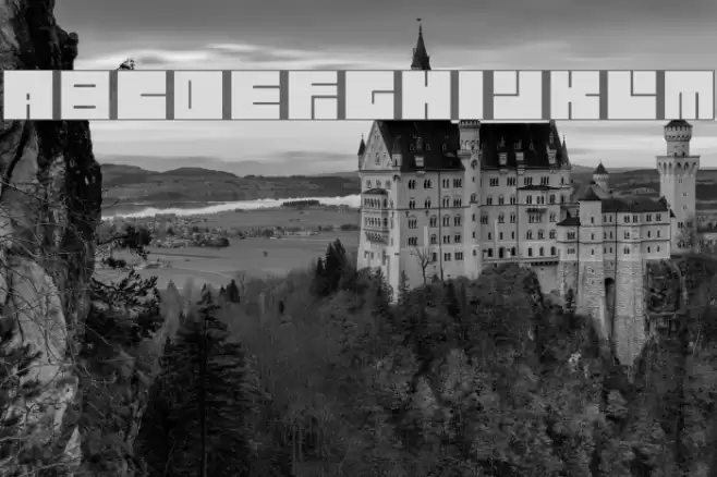 lettres carrées Font examples