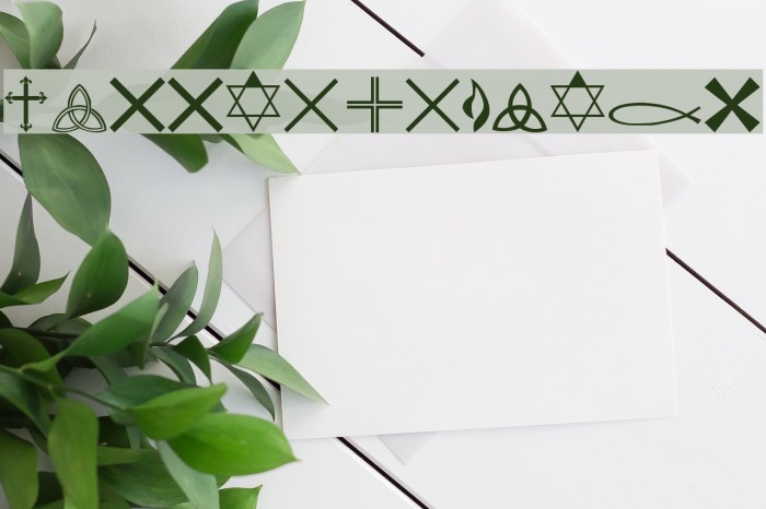 Little Regular Font examples