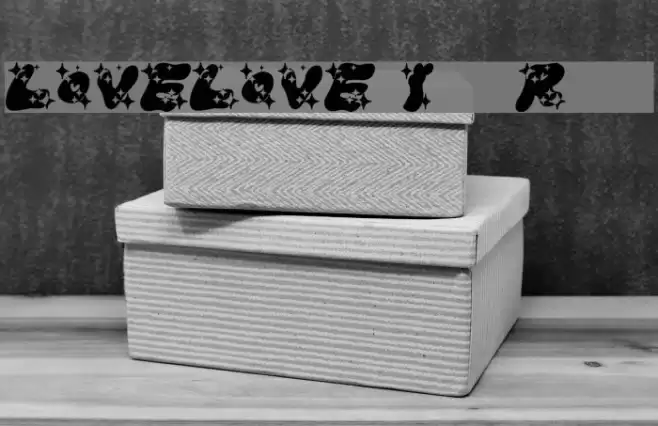 LOVELOVE_IyanRamee Font examples