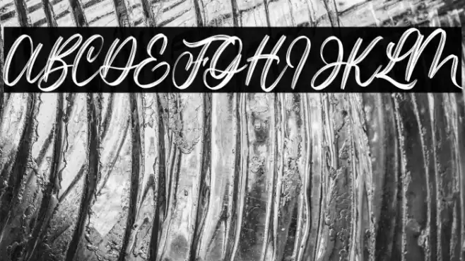 Lotterdam Demo Font examples