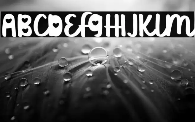 Love Drama Font examples