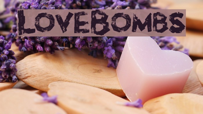 LoveBombs Font examples