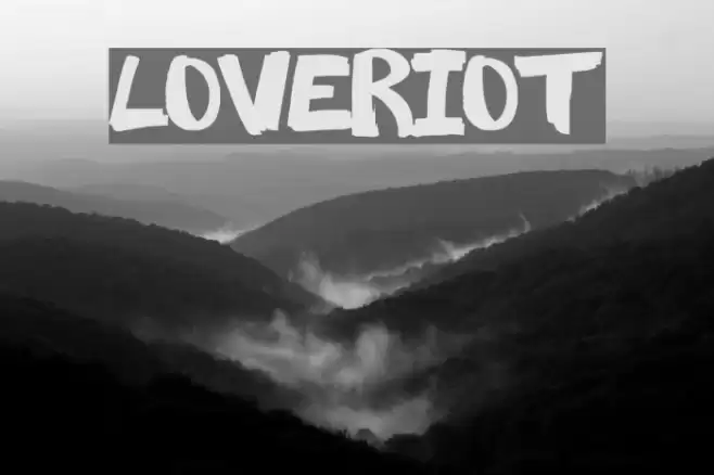 LoveRiot Font examples