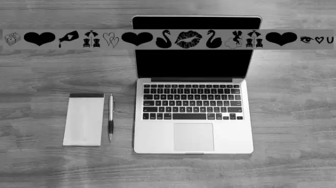 LoveRomanceOT Font examples