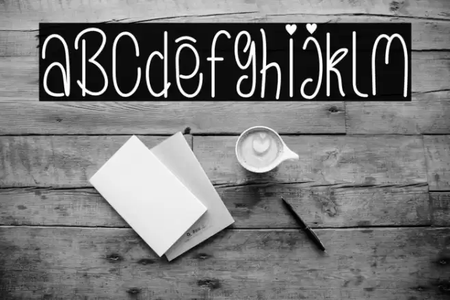 Loveeya Girly Font examples