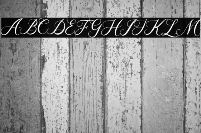 Loveline Glamour Font examples