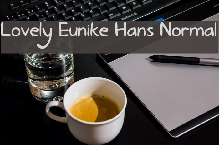 Lovely Eunike Hans Normal Font examples
