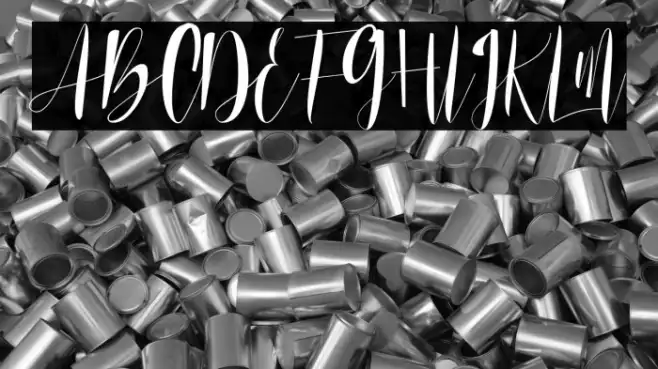 LovesickDefinitionFont-Regular Example 1