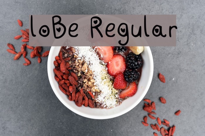 loBe Regular Font examples