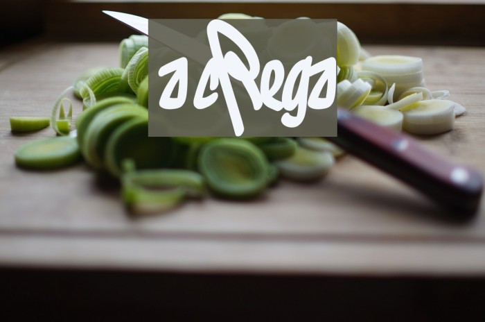 los vatos locosRegular Font examples