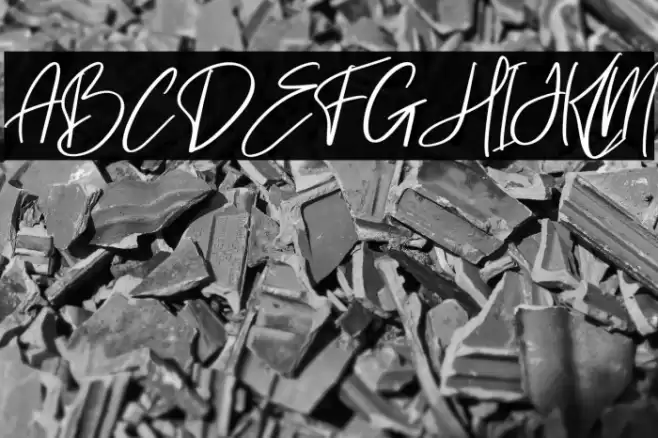 lovelyday Italic Font examples