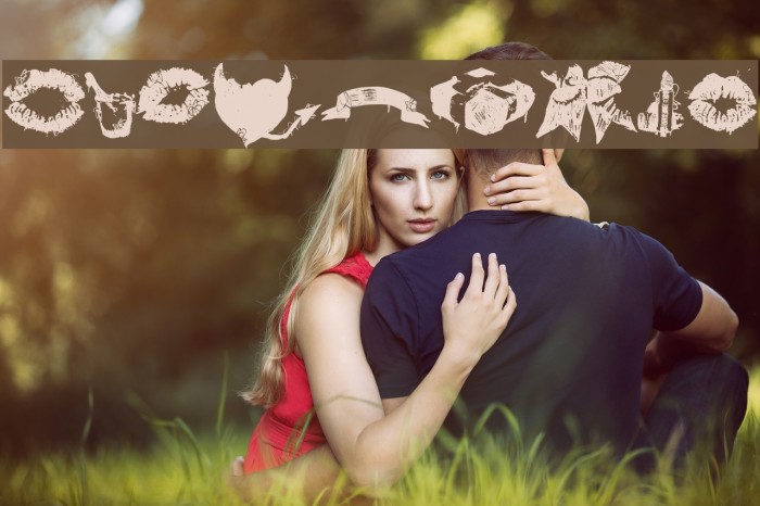 lovemarks Font examples