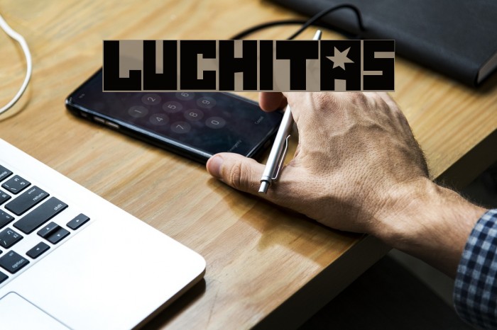 Luchitas Font examples