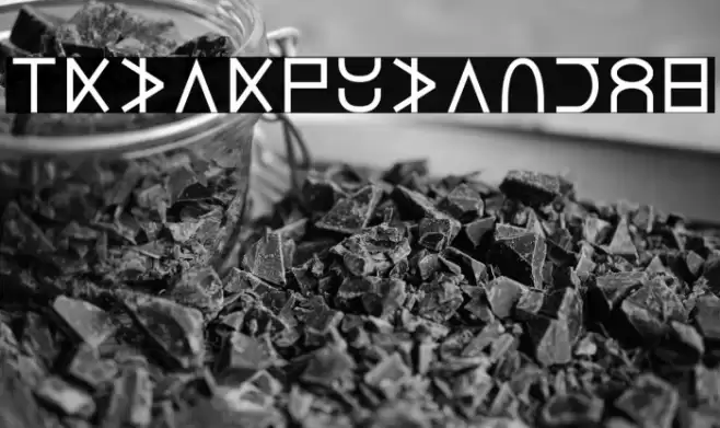 Lucius Cipher Schriftart examples